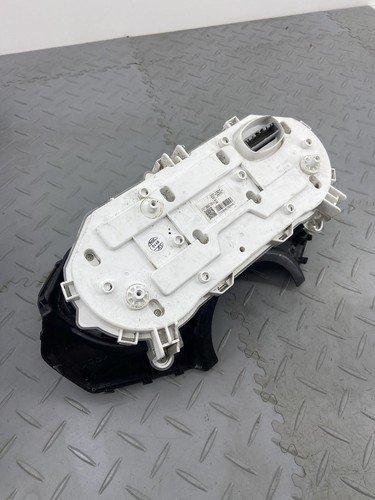 YAMAHA T-MAX TMAX 560 DX 2020 INSTRUMENT CLUSTER SPEEDOMETER B3T-83500-00 - Image 12