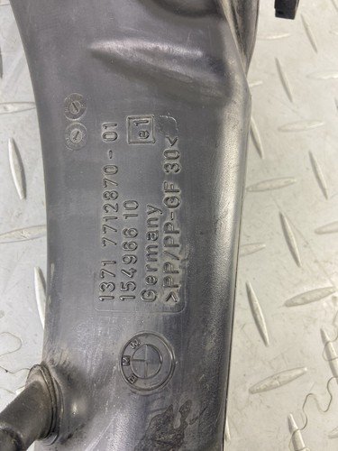 BMW R1200GS GS AC K25 2012 AIR INTAKE PIPE DUCT 7712870 - Image 6