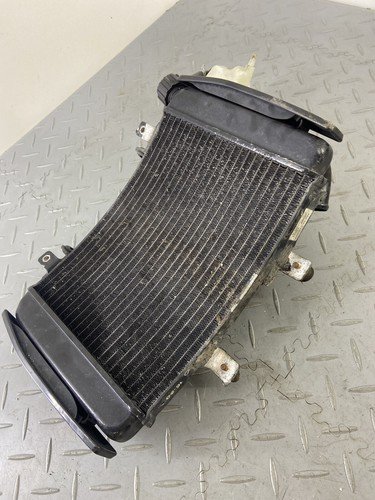 KTM DUKE 690 2017 COMPLETE WATER COOLER RADIATOR FAN 76035010033 - Image 3