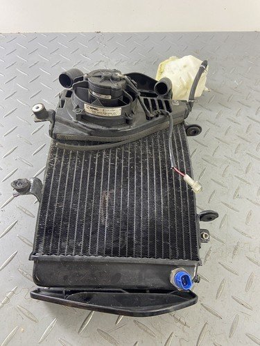 KTM DUKE 690 2017 COMPLETE WATER COOLER RADIATOR FAN 76035010033 - Image 7