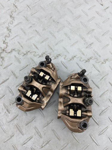 HONDA CBR1000RR 2014 FRONT BRAKE CALIPER PAIR RIGHT LEFT TOKICO - Image 2