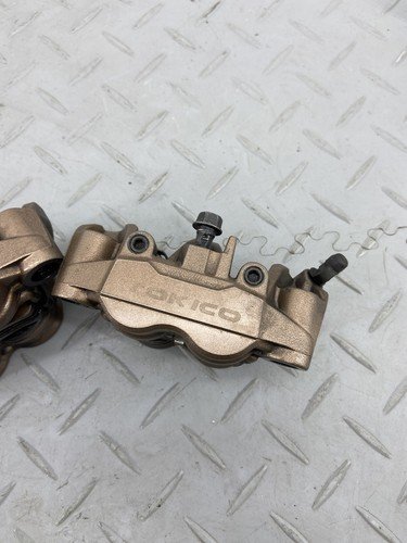 HONDA CBR1000RR 2014 FRONT BRAKE CALIPER PAIR RIGHT LEFT TOKICO - Image 8