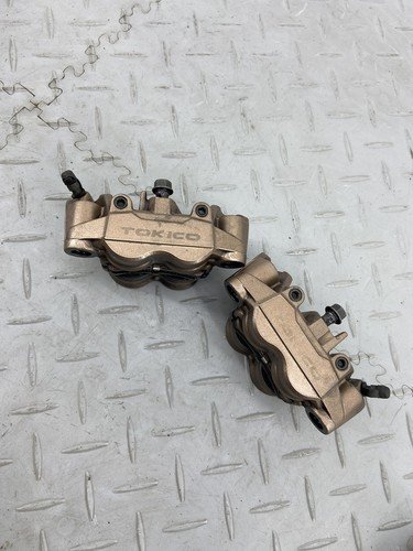 HONDA CBR1000RR 2014 FRONT BRAKE CALIPER PAIR RIGHT LEFT TOKICO - Image 9