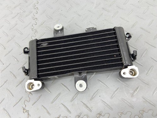 BMW R12 G/S KR2 KR3 2024 OIL COOLER RADIATOR 1721 7106120 - Image 4