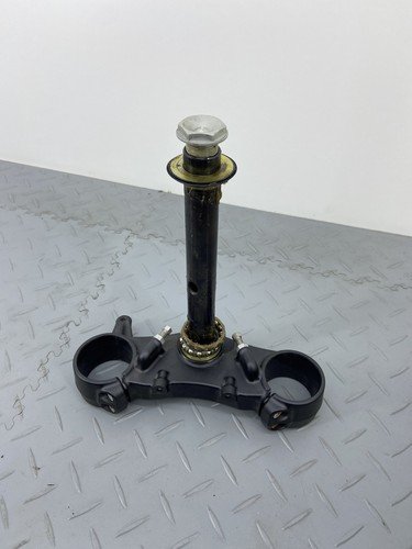 KTM SUPERDUKE 1290 GT 2021 BOTTOM LOWER FORK YOKE BRIDGE CLAMP 61401031029 - Image 5