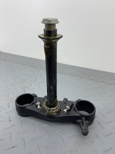 KTM SUPERDUKE 1290 GT 2021 BOTTOM LOWER FORK YOKE BRIDGE CLAMP 61401031029 - Image 7
