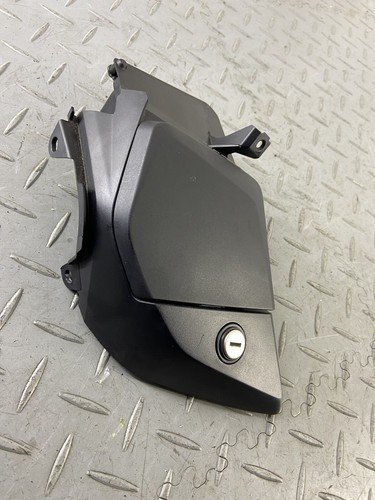 BMW R1250RT K52 2022 FRONT LEFT GLOVE BOX 8544957 - Image 3
