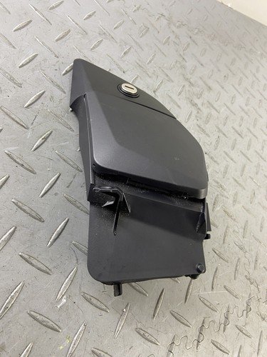 BMW R1250RT K52 2022 FRONT LEFT GLOVE BOX 8544957 - Image 5