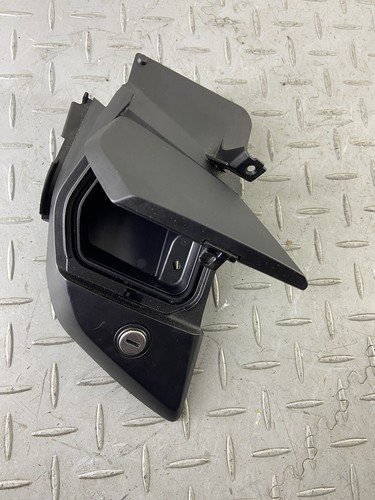 BMW R1250RT K52 2022 FRONT LEFT GLOVE BOX 8544957 - Image 10