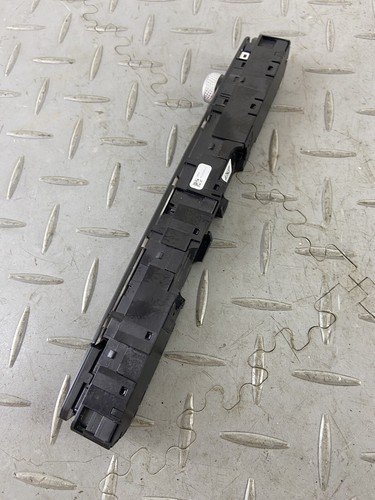 BMW X3 G01 LCI 2023 OEM RADIO CONTROL SWITCH 5A47C37 - Image 7