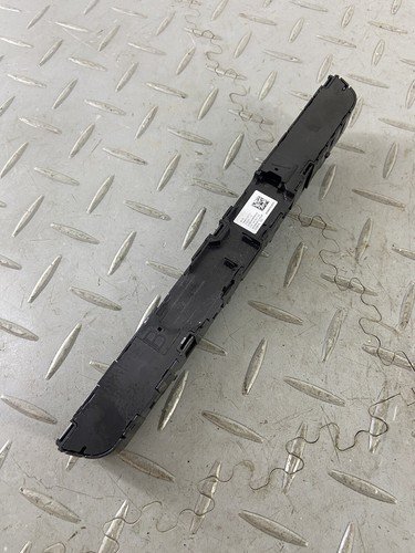 BMW X3 G01 LCI 2023 OEM RADIO CONTROL SWITCH 5A47C37 - Image 8