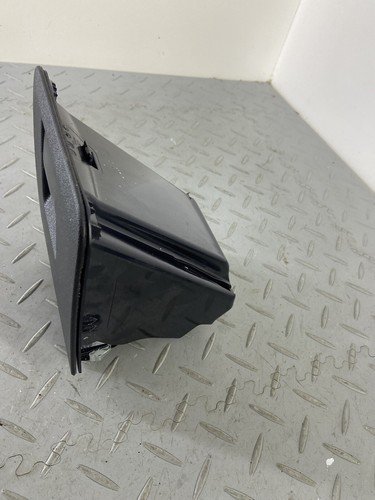 BMW X3 G01 LCI 2023 DRIVER STORAGE GLOVE BOX 9364555 - Image 3
