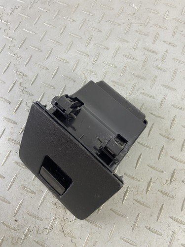 BMW X3 G01 LCI 2023 DRIVER STORAGE GLOVE BOX 9364555 - Image 8