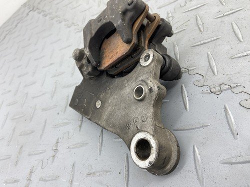 HONDA NC750X / NC 750 X 2018 REAR BRAKE CALIPER CYLINDER & SUPPORT - Image 8