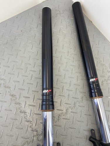 TRIUMPH TIGER XRT 1200 2018 WP FRONT SUSPENSION FORK LEGS PAIR RIGHT & LEFT - Image 11