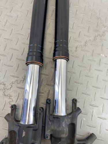 TRIUMPH TIGER XRT 1200 2018 WP FRONT SUSPENSION FORK LEGS PAIR RIGHT & LEFT - Image 21