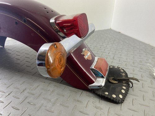 HARLEY DAVIDSON FLST SOFTAIL 1993 REAR FENDER MUD GUARD TAIL LIGHT TURN SIGNAL - Image 7