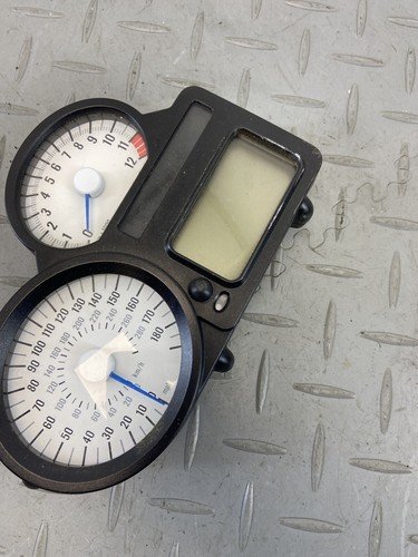 BMW K1300R 2012 INSTRUMENT CLUSTER TACHOMETER SPEEDOMETER GAUGE 62117725816 - Image 2