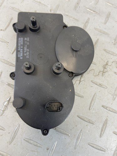 BMW K1300R 2012 INSTRUMENT CLUSTER TACHOMETER SPEEDOMETER GAUGE 62117725816 - Image 8