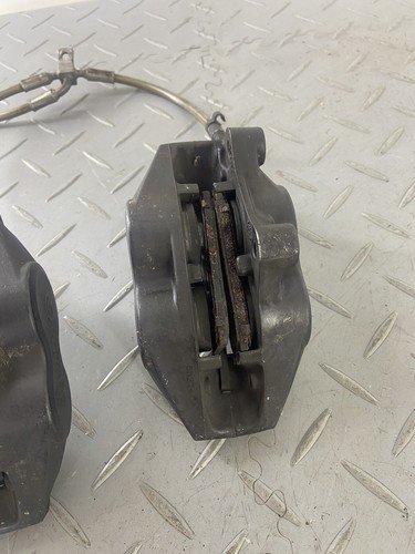 BMW K1300R 2011 FRONT BRAKE CALIPERS PAIR RIGHT LEFT & HOSE LINE - Image 3