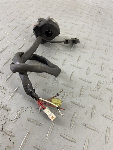 TRIUMPH THRUXTON R BONNEVILLE 1200 2017 LEFT LH COMBINATION CONTROL SWITCH - Image 10