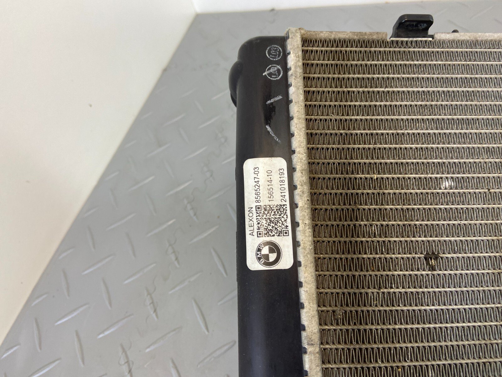BMW F850GS WATER RADIATOR COOLER & FAN 8565247 N2 - Image 7