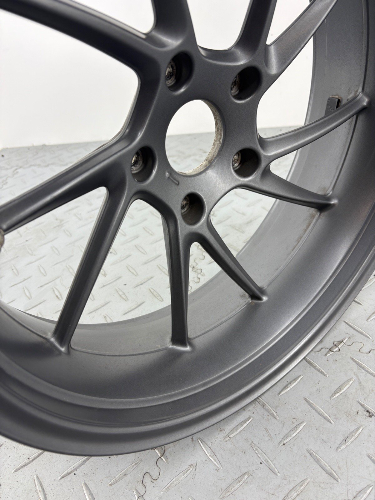 BMW R1250 RS R1250RS 2019 REAR WHEEL RIM 8530614 - Image 3