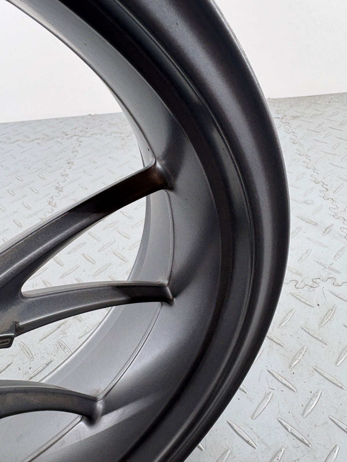 BMW R1250 RS R1250RS 2019 REAR WHEEL RIM 8530614 - Image 13