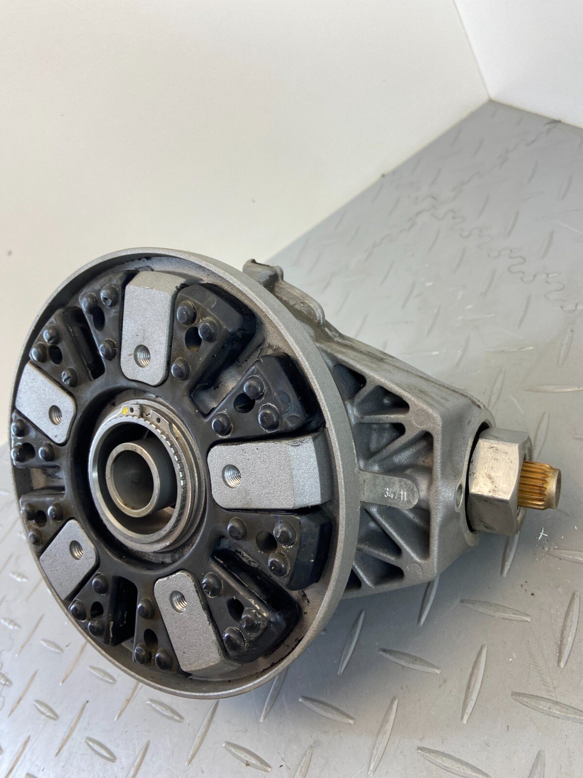 BMW R18 K34 2021 RIGHT ANGLE GEARBOX DIFFERENTIAL 33749444815 - Image 13