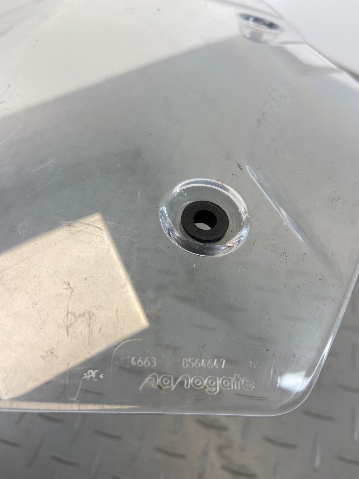 BMW F850GS OEM WINDSCREEN WINDSHIELD 8564647 - Image 5