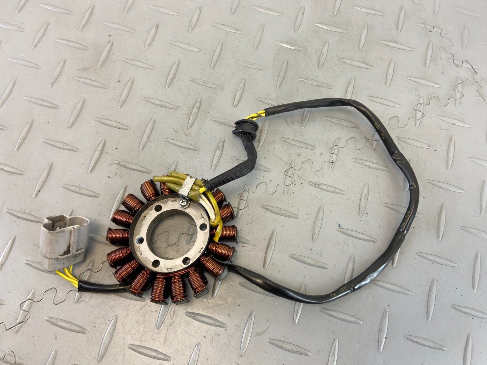 KTM SUPERDUKE 1290 R 2018 ALTERNATOR GENERATOR STATOR - Image 4