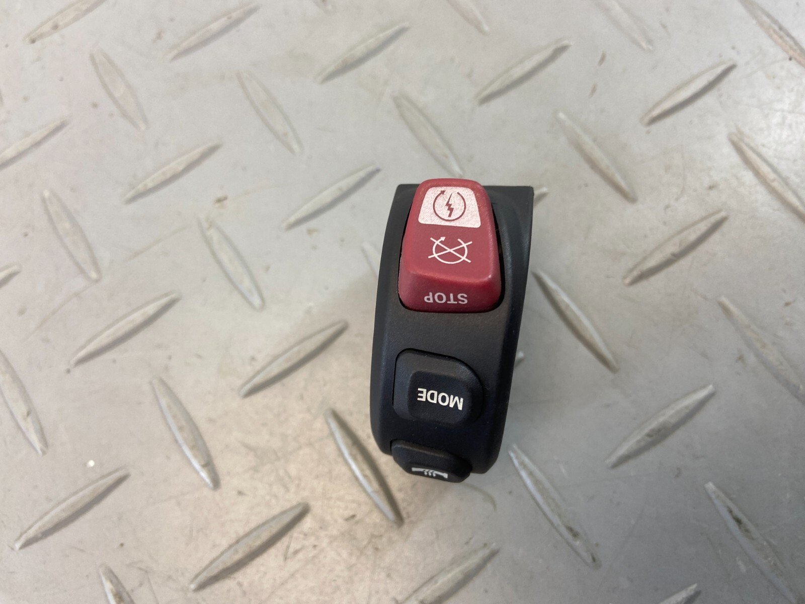 BMW F900XR F850GS K84 2020 RIGHT HANDLEBAR CONTROL SWITCH KILL SWITCH 8394246 - Image 6