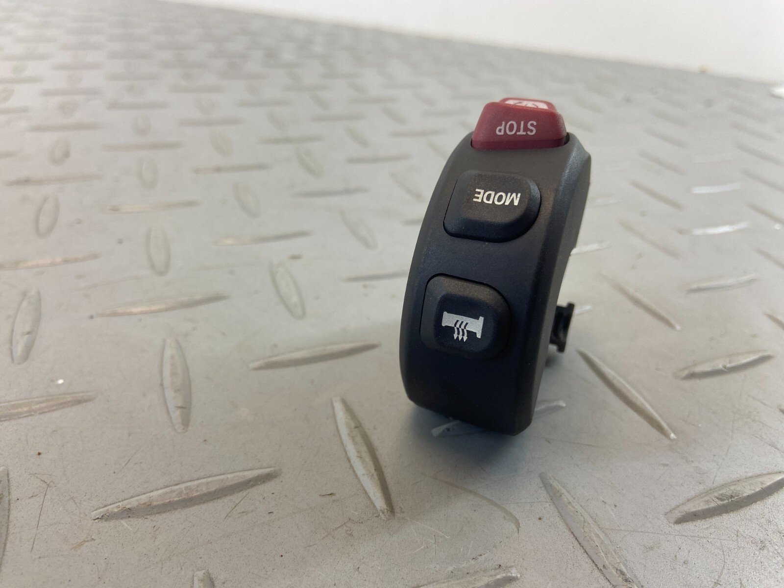 BMW F900XR F850GS K84 2020 RIGHT HANDLEBAR CONTROL SWITCH KILL SWITCH 8394246 - Image 7