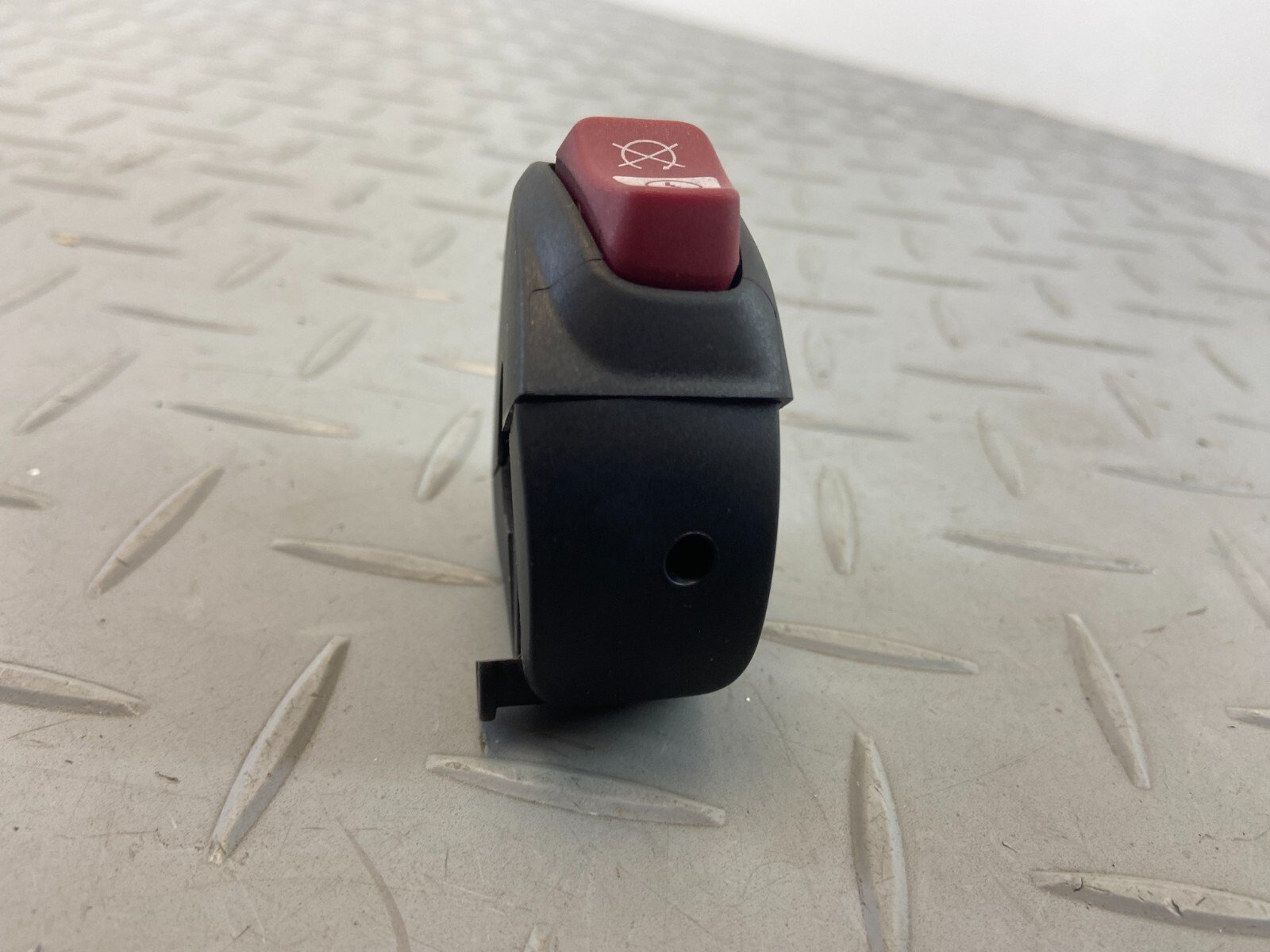 BMW F900XR F850GS K84 2020 RIGHT HANDLEBAR CONTROL SWITCH KILL SWITCH 8394246 - Image 8