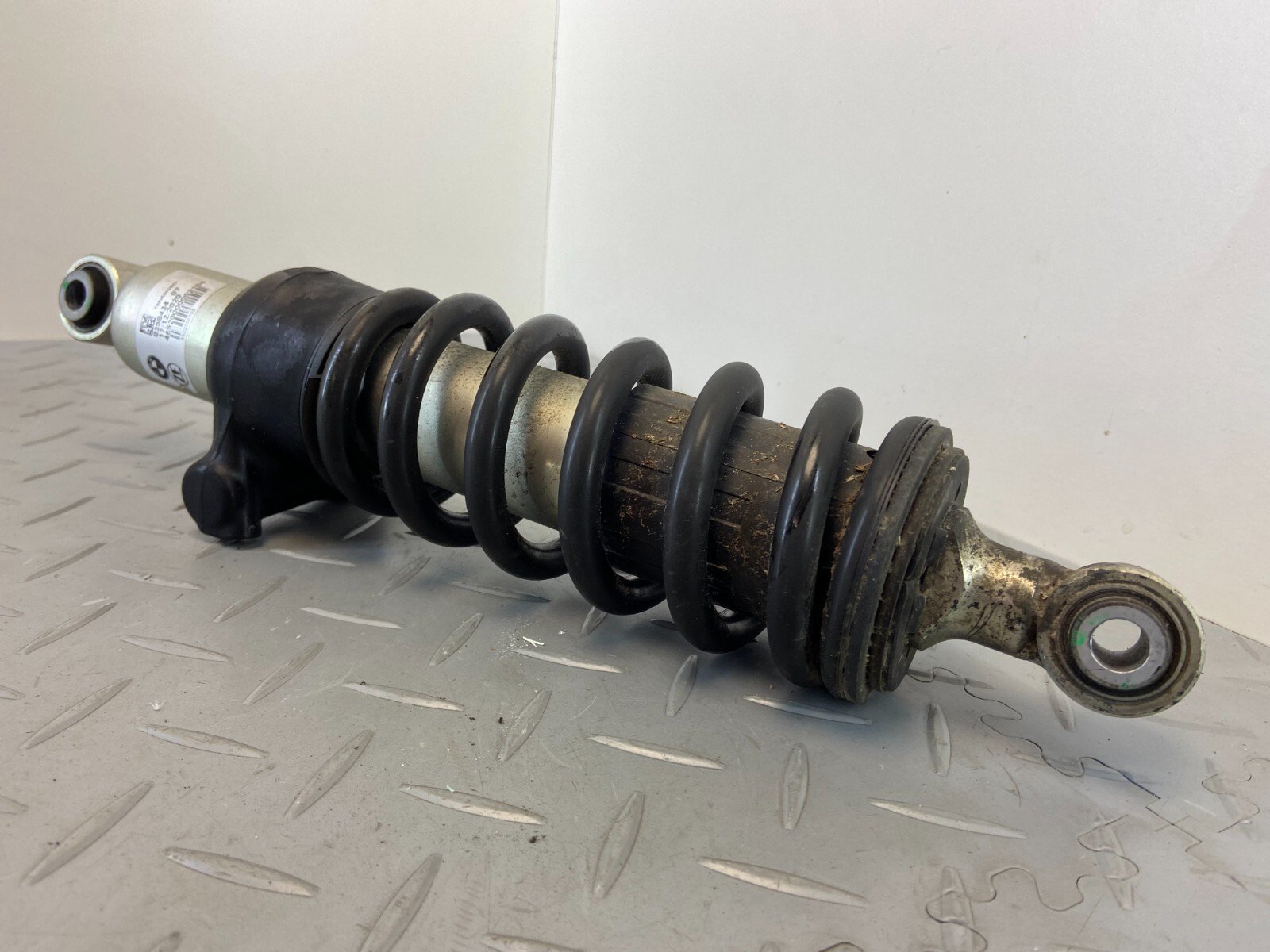 BMW R18 K34 2021 REAR SHOCK ABSORBER SUSPENSION 8358434 - Image 2