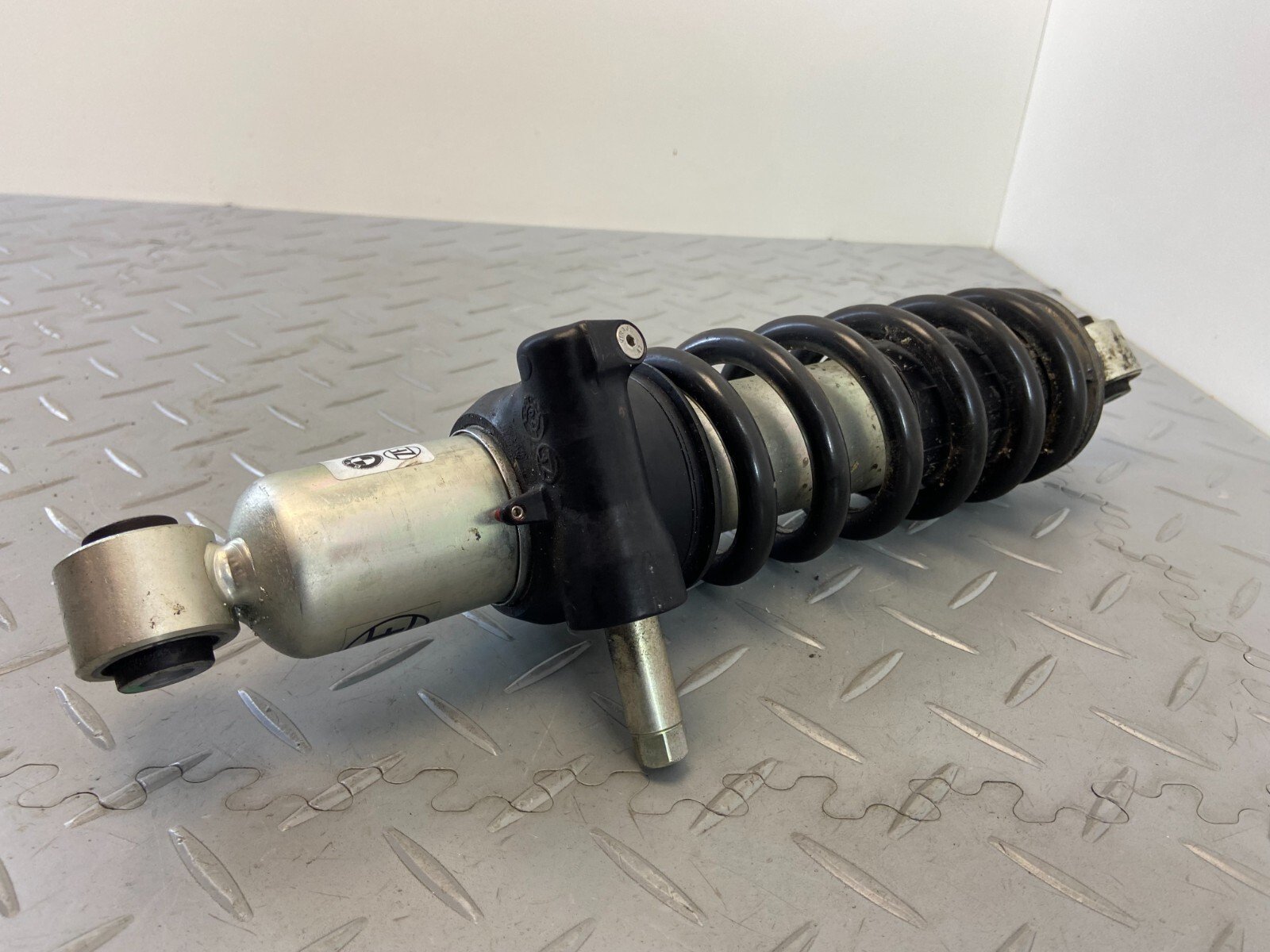 BMW R18 K34 2021 REAR SHOCK ABSORBER SUSPENSION 8358434 - Image 14