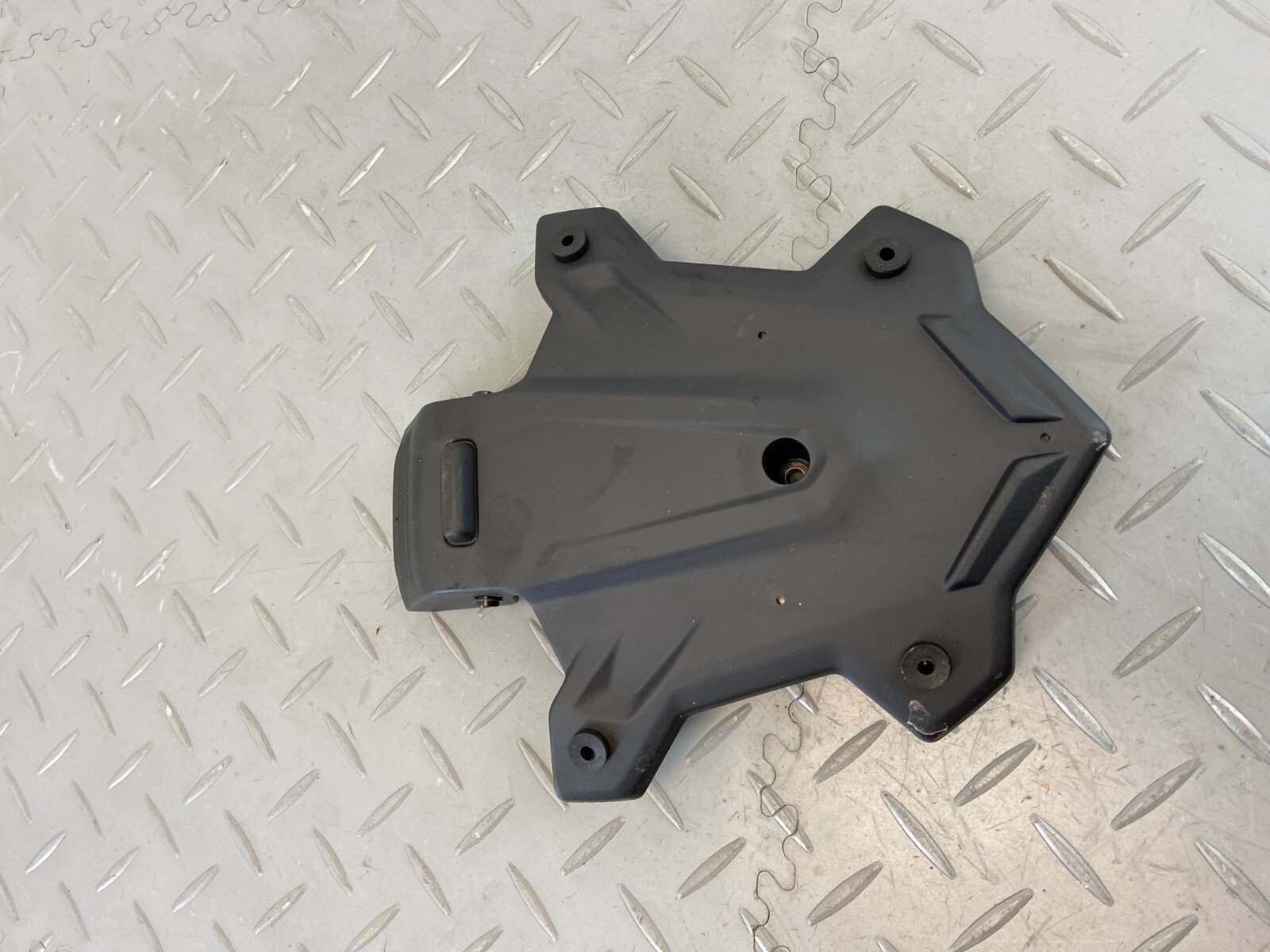 YAMAHA TRACER 9 GT MT-09 MT 09 2021 WINDSHIELD BRACKET MOUNT B5C2831T - Image 3