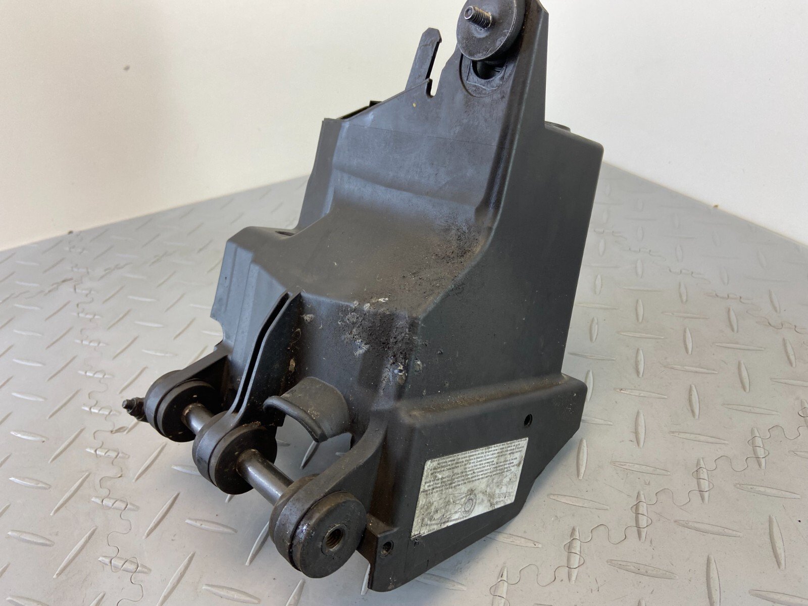DUCATI MONSTER 1200 S 2020 BATTERY TRAY BOX SUPPORT 8291B632B - Image 11