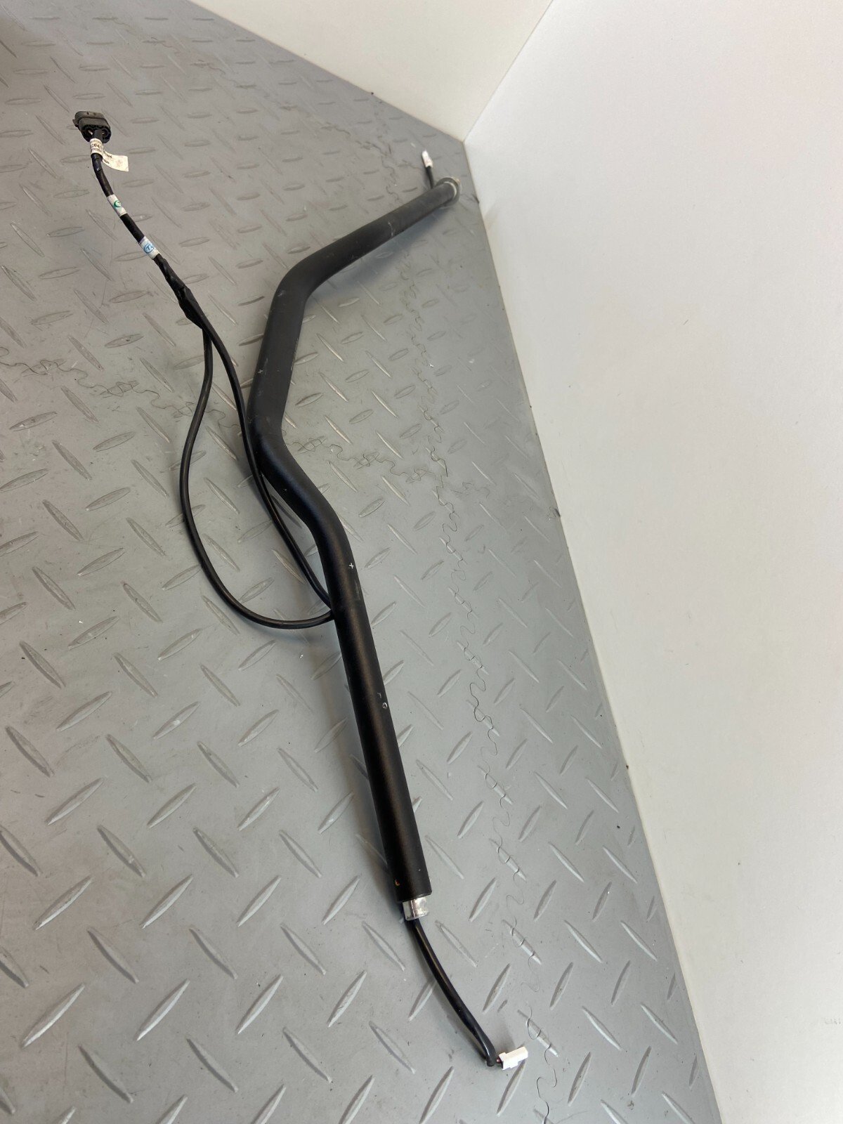 TRIUMPH TIGER XRT 1200 2015 HANDLEBARS HANDLEBAR & HEATED GRIPS WIRING - Image 8