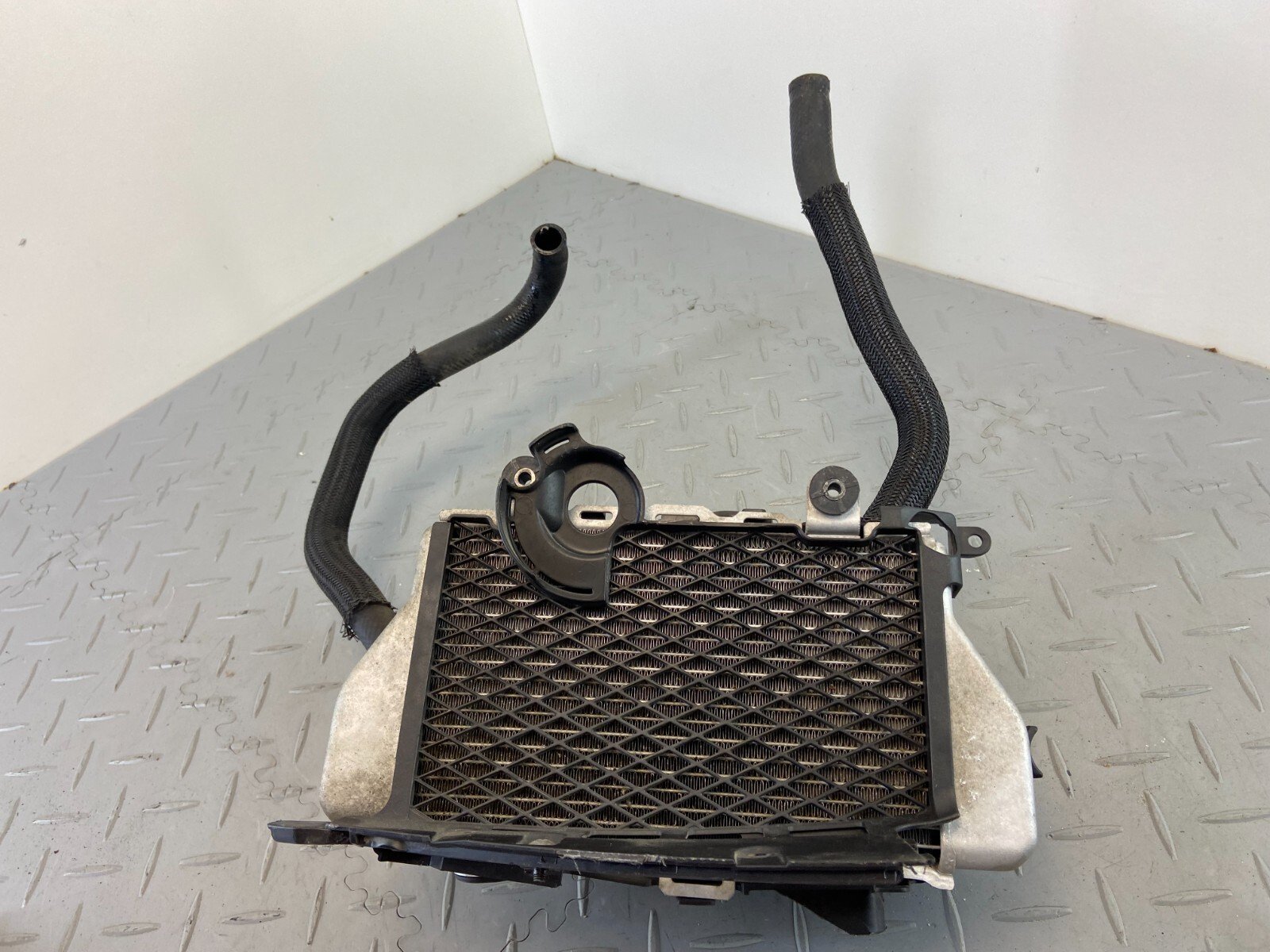HONDA CRF1000 DCT AFRICA TWIN 2019 LEFT LH WATER COOLER RADIATOR FAN COMPLETE - Image 10