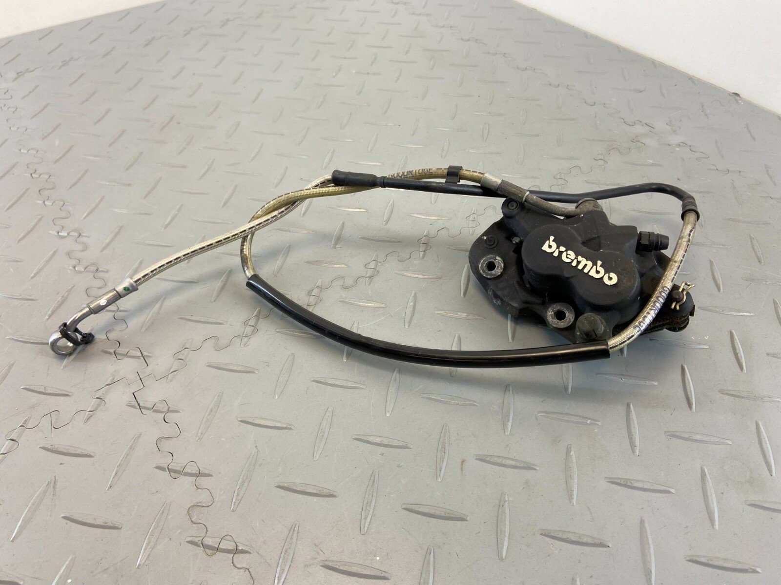 BMW R1200GS R1250GS GSA LC K50 K51 2019 REAR BRAKE BREMBO CALIPER CYLINDER N2 - Image 3