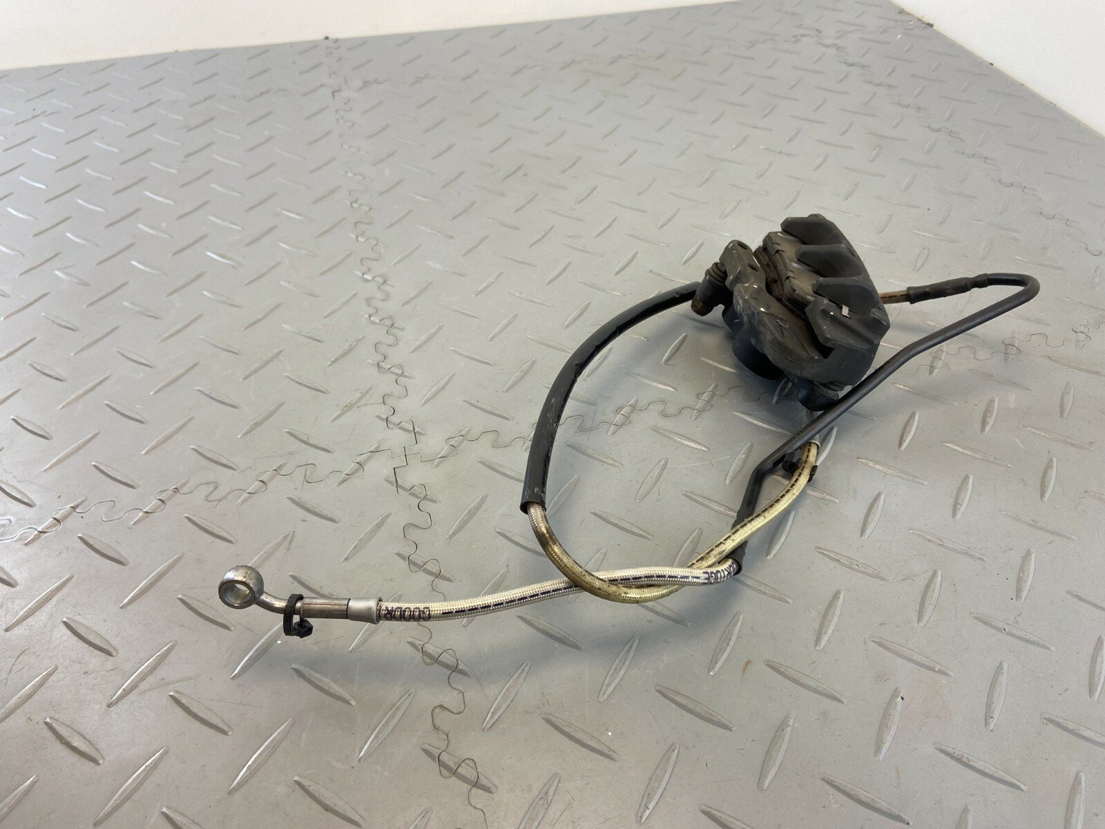 BMW R1200GS R1250GS GSA LC K50 K51 2019 REAR BRAKE BREMBO CALIPER CYLINDER N2 - Image 10
