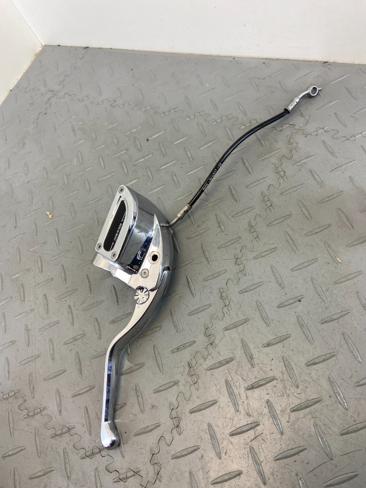 BMW R18 K34 2021 FRONT BRAKE MASTER PUMP CYLINDER & BRAKE LEVER - Image 5