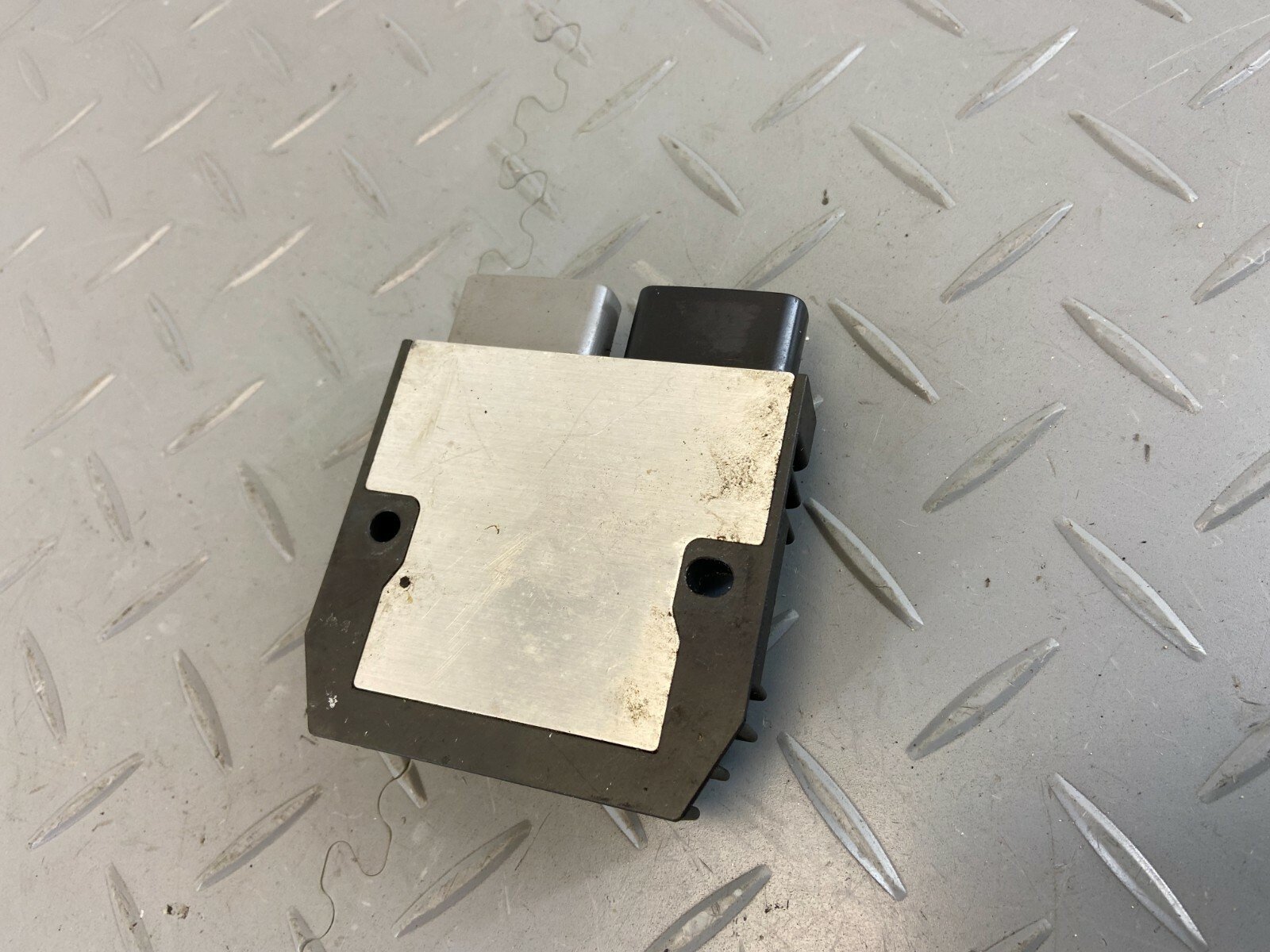 BMW R1200GS R1250GS GSA LC K50 K51 2016 VOLTAGE REGULATOR RECTIFIER FH020AA - Image 6