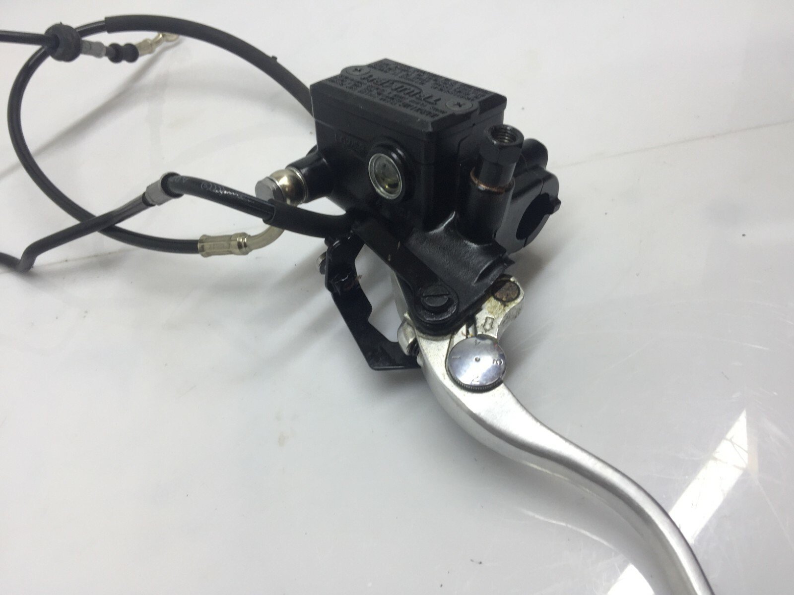 TRIUMPH TIGER EXPLORER XRT 1200 1215 2018 2019 LEFT CLUTCH MASTER CYLINDER PUMP - Image 2
