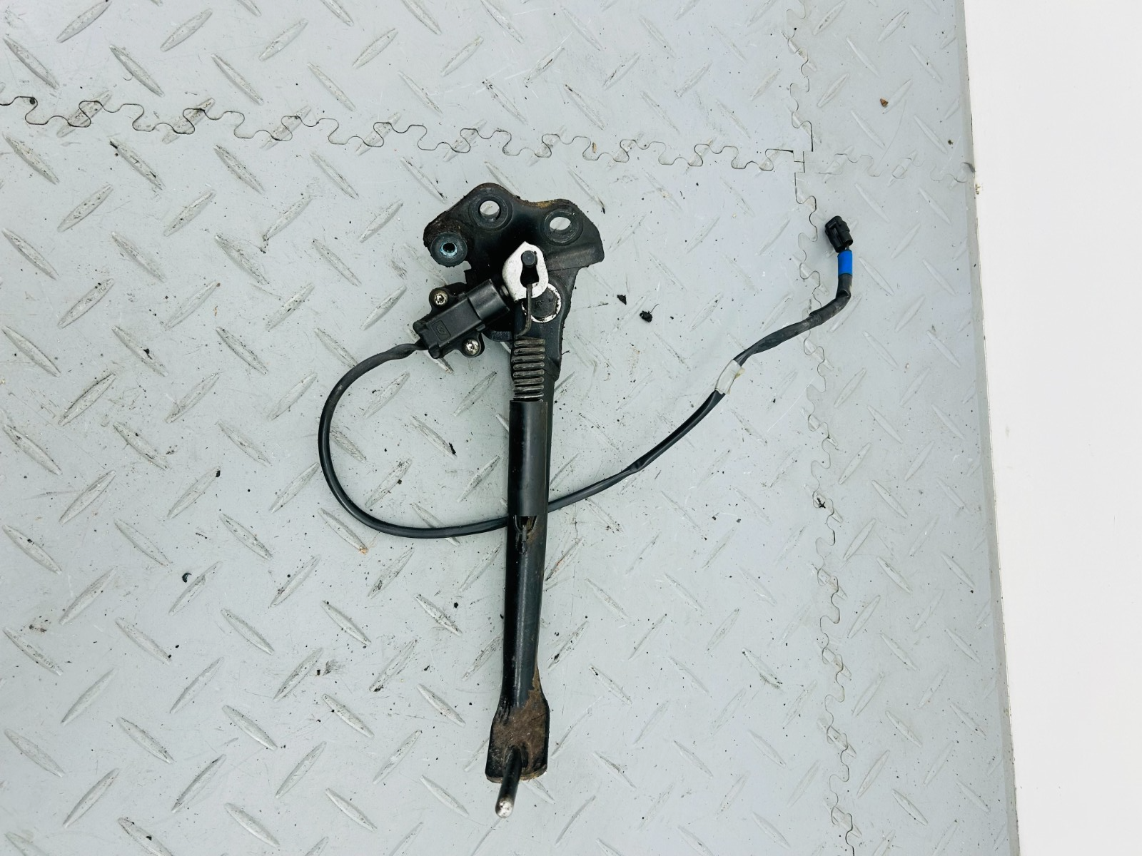 YAMAHA TRACER 9 GT RN70 SIDE KICKSTAND N3 - Image 6
