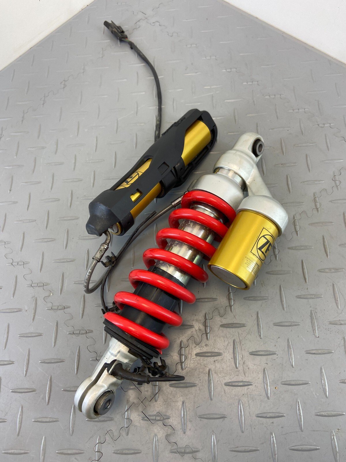 BMW F850GS REAR SHOCK ABSORBER SUSPENSION 8565126 - Image 5
