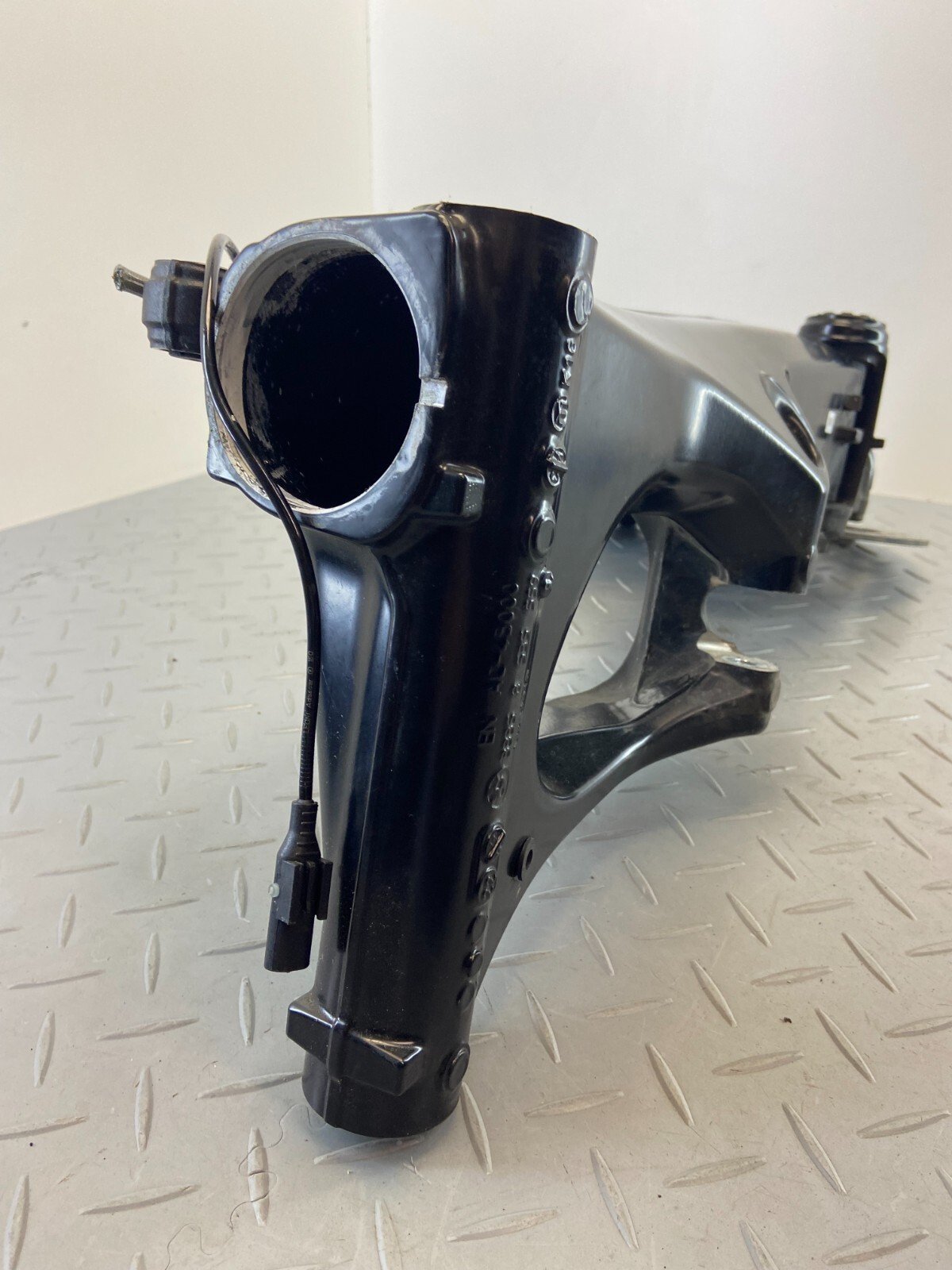 BMW R1200GS LC 2017 K50 K51 COMPLETE SWING ARM SWINGARM REAR DIFFERENTIAL DIFF - Image 7