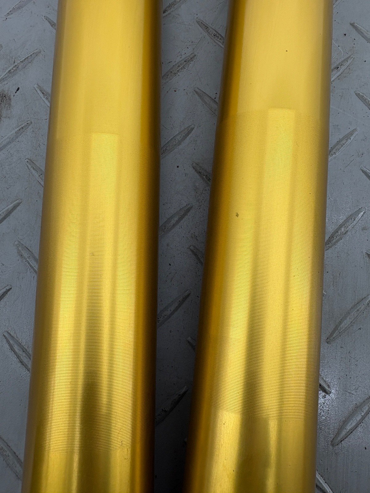 BMW F900R F900XR 2020 FRONT FORK FORKS LEGS PAIR STANCHION 9467898 & 9467897 - Image 9