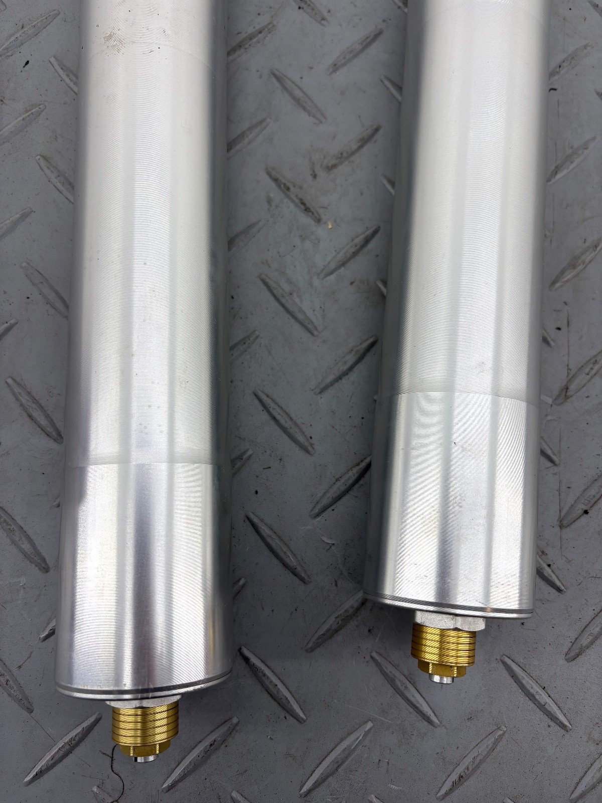 DUCATI MULTISTRADA 1200 S 2016 FORK LEGS PAIR STANCHION RIGHT LEFT - Image 4